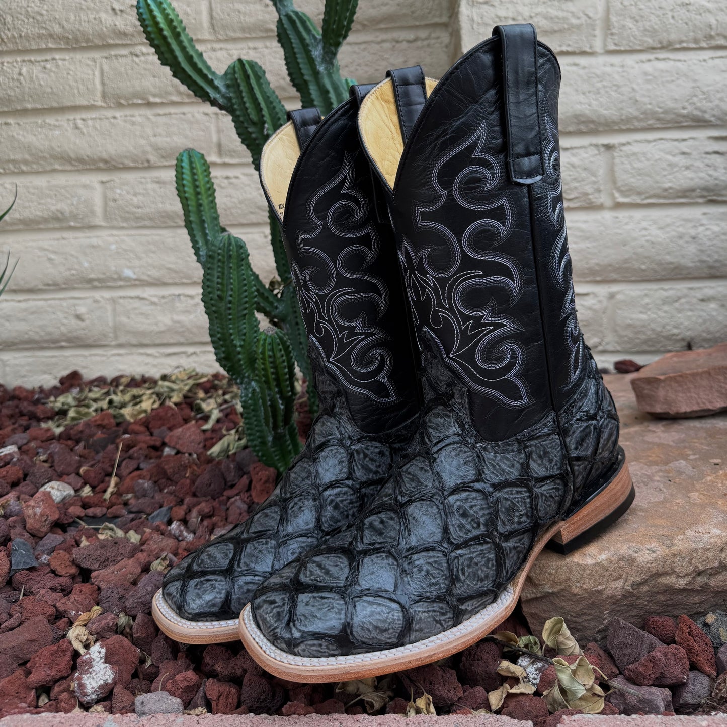 Dark Ranch Grey Pirarucu Boots-Square Toe