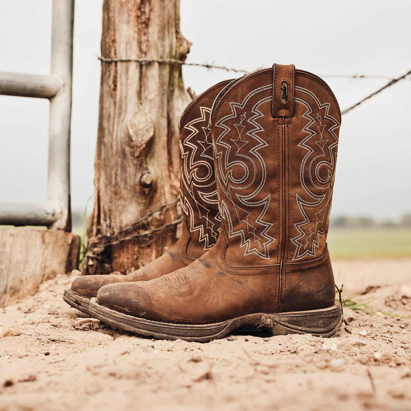 REBEL BY DURANGO PULL-ON WESTERN BOOT BROWN